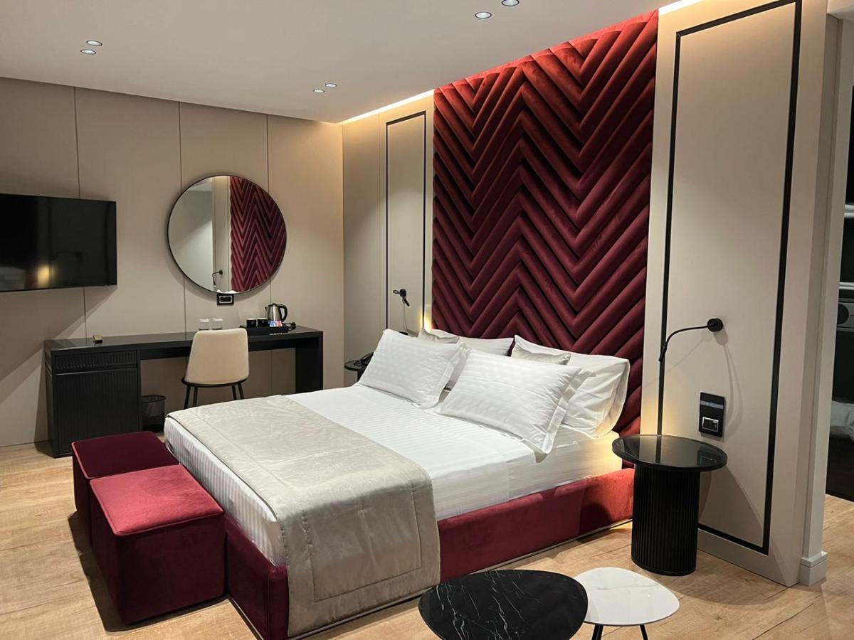 Rozafa Palace 4*